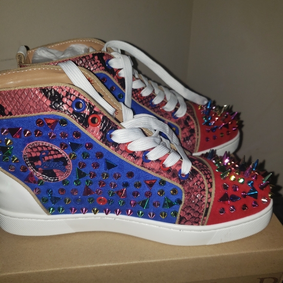 Louis Vuitton Shoes - Red bottoms